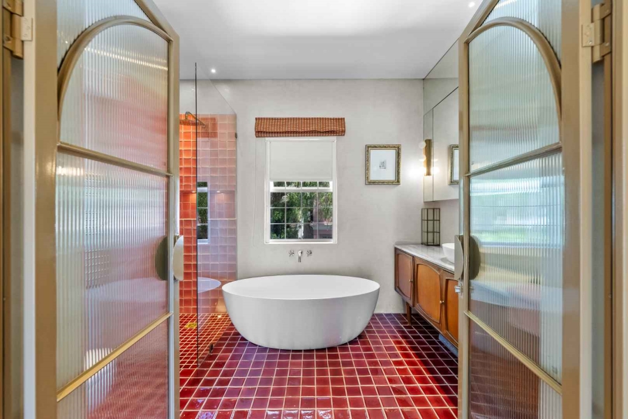 2 Bedroom Property for Sale in De Waterkant Western Cape